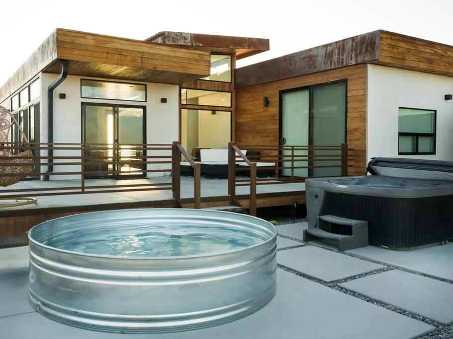 Panoramic Heaven - Luxury Designer Property W Spa Joshua Tree Exterior photo